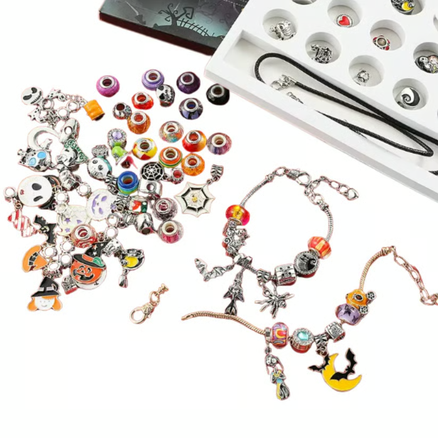 🎁Βραχιόλι με γούρι Halloween Treasures🎃 (Περιορισμένη έκδοση.)